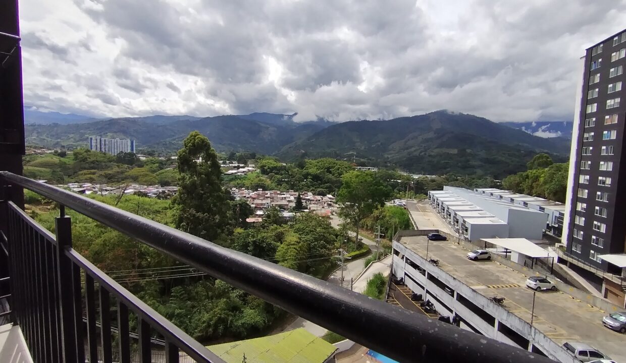Balcón Vista Hacia la Cordillera Apartamento San Luis Rey