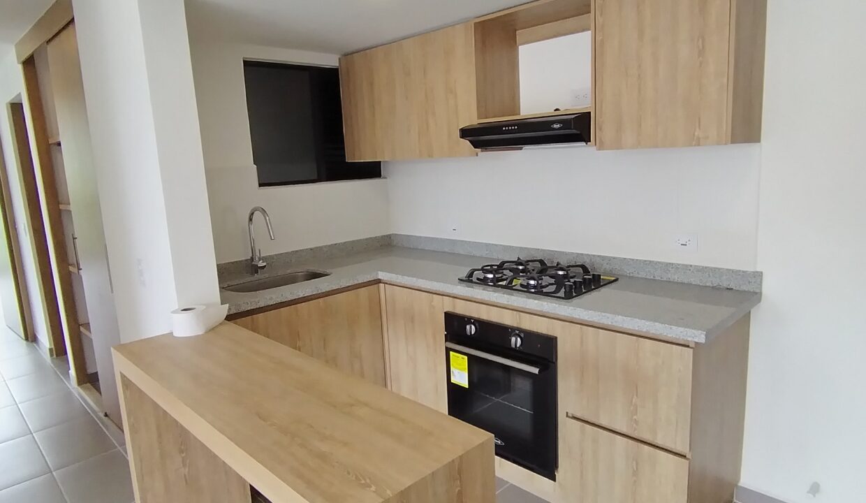 Cocina con Barra Americana 2 Zonata