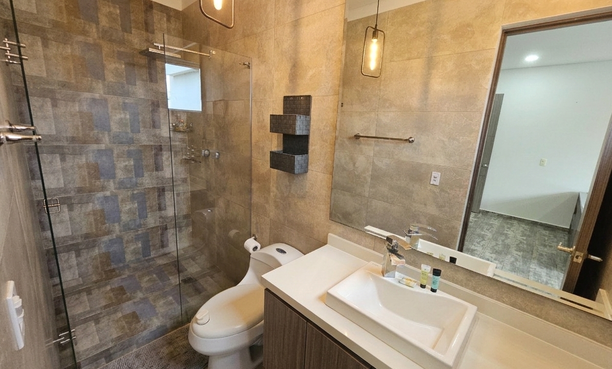 Baño habitacion auxiliar